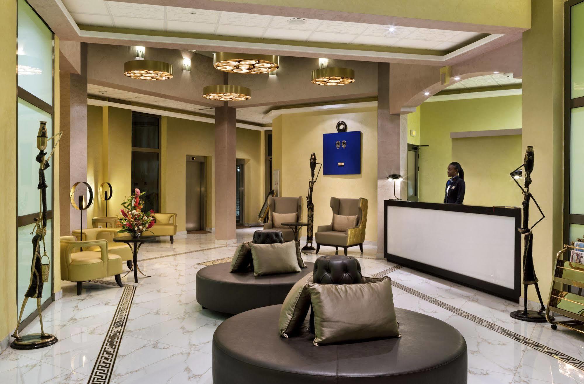 Bravia Hotel 瓦加杜古 外观 照片